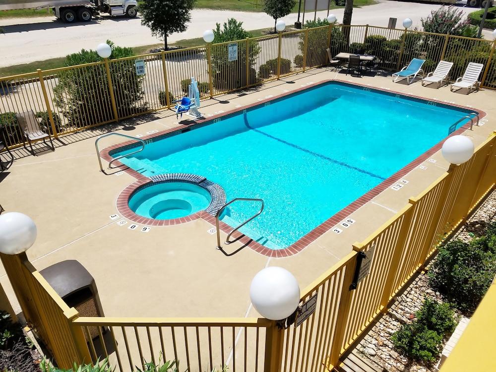 Hotel Blue Fairfield Tx Extérieur photo